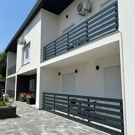 Guest House Neno Ogulin Kültér fotó