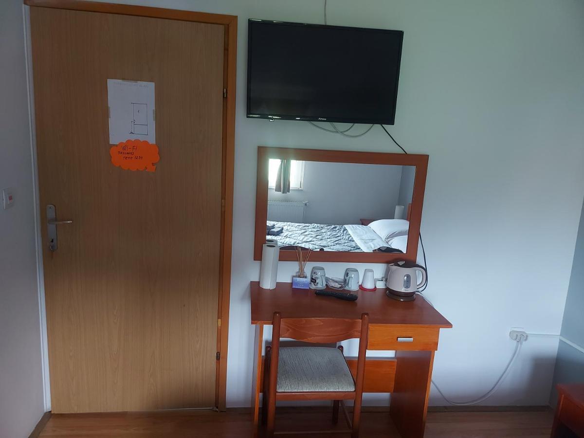 Guest House Neno Ogulin Kültér fotó
