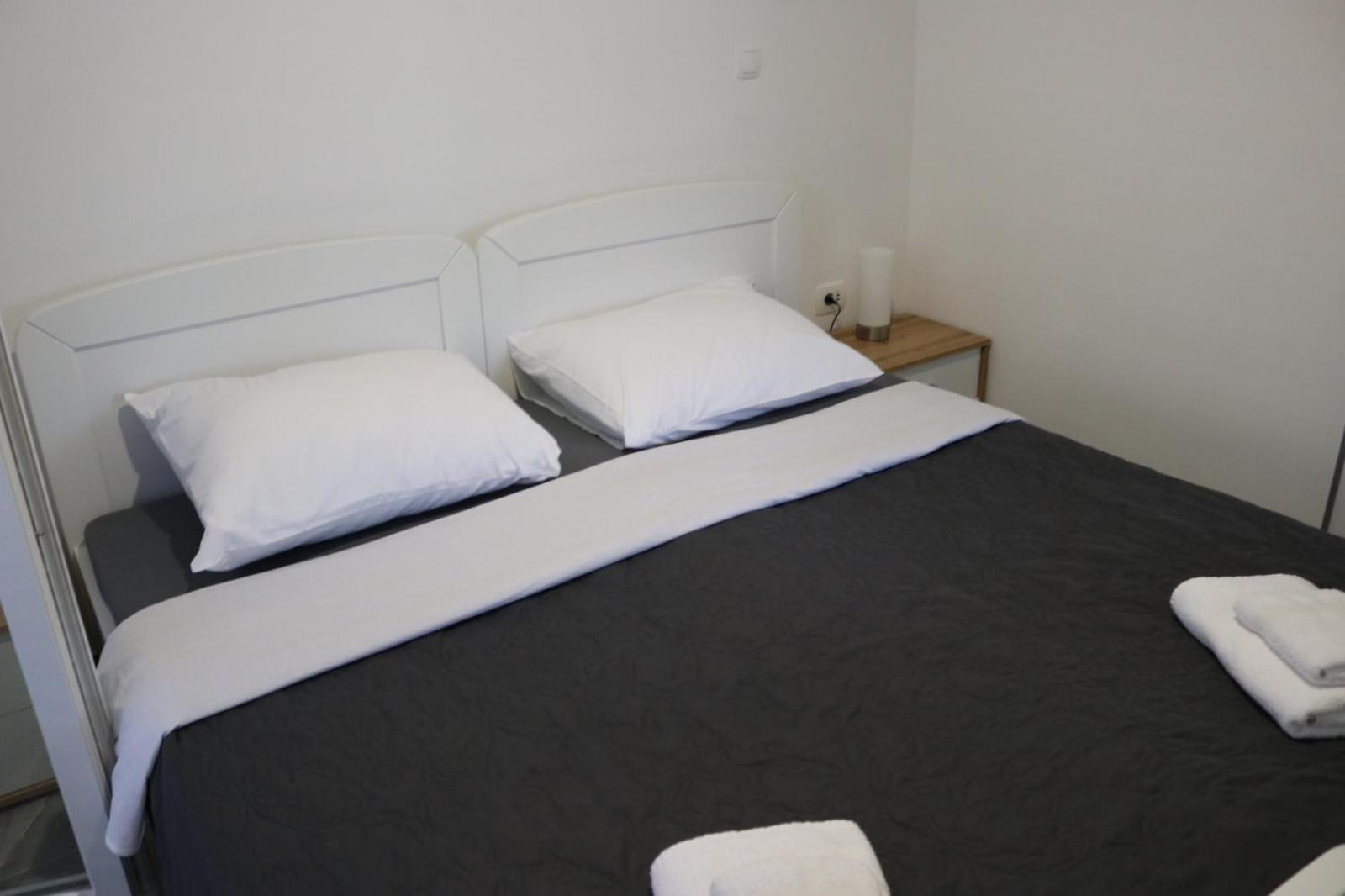Guest House Neno Ogulin Kültér fotó