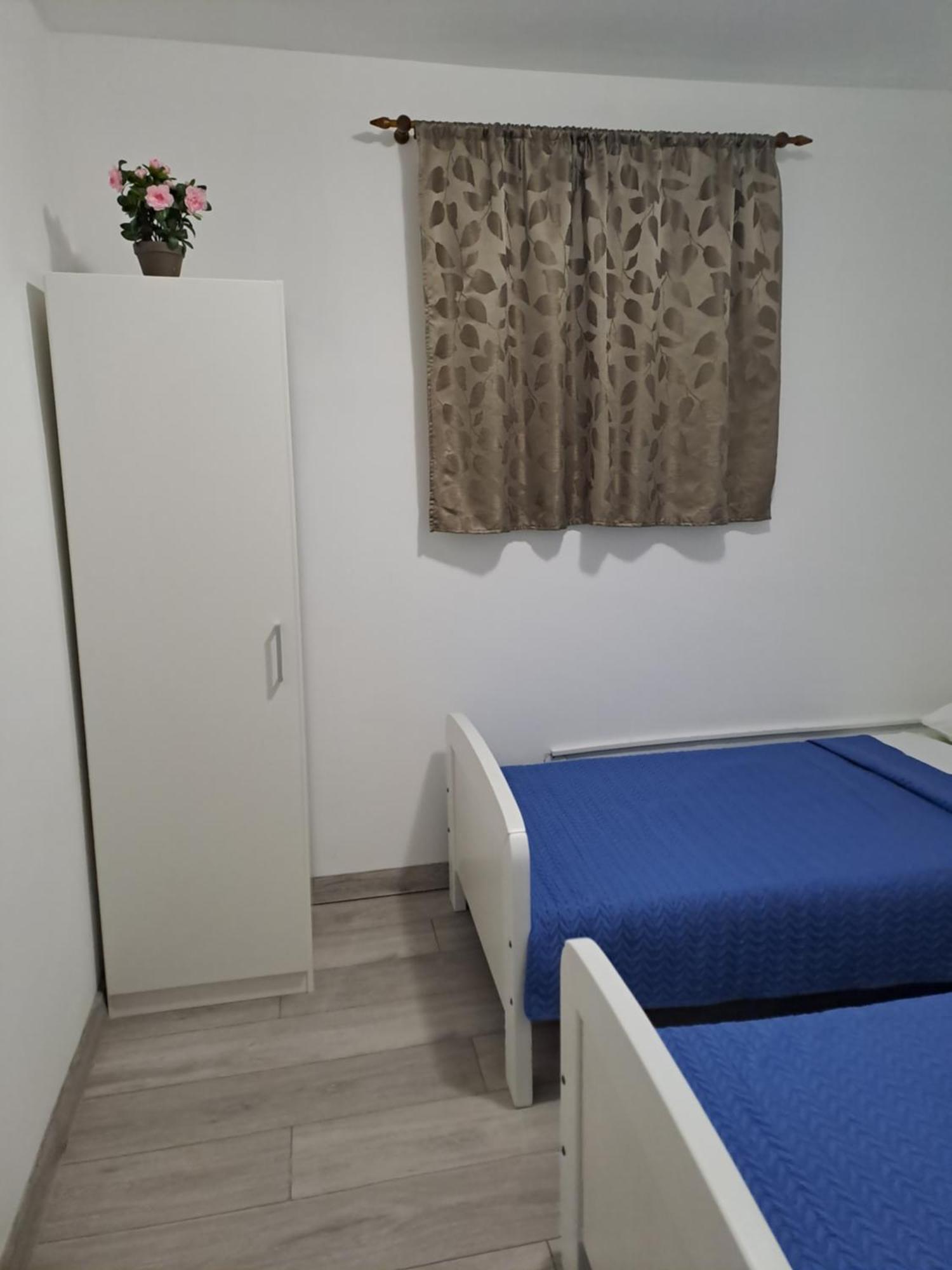 Guest House Neno Ogulin Kültér fotó